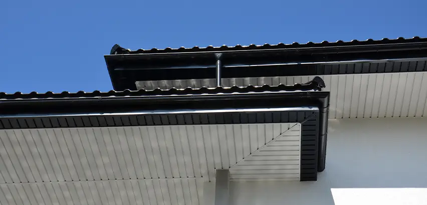 Box Eave Construction in Bedford