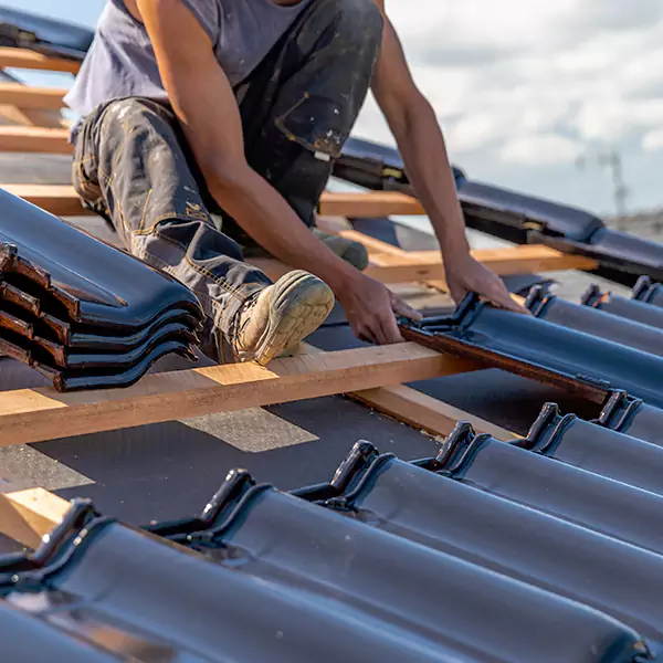 Why Bedford, NY Homeowners Choose Bedford Roofing Service for Hail Damage Repairs?
